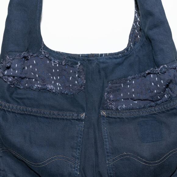 Upcycled denim carhartt hobo bag / shoulder bag - Picture 4 of 8